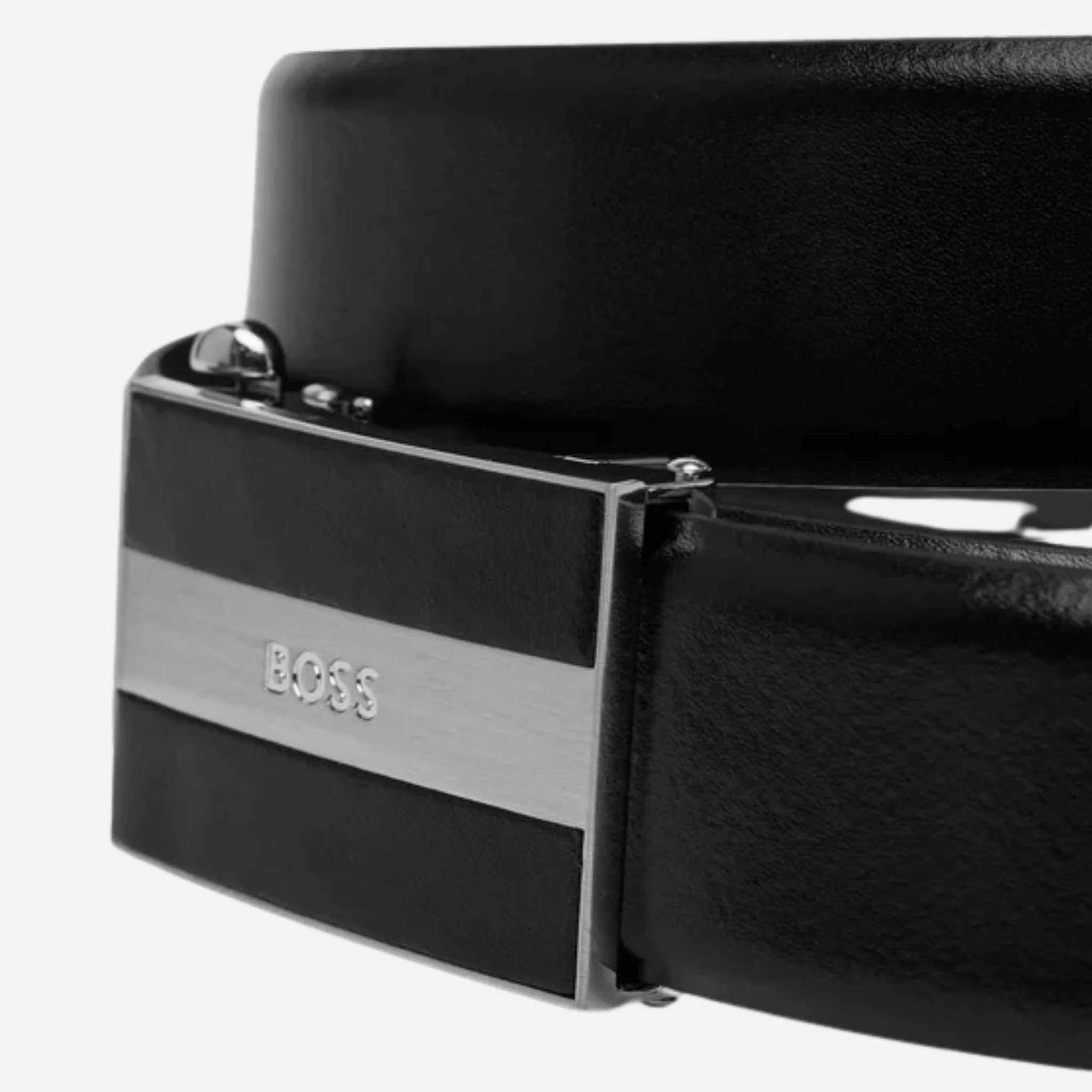 BOSS Men’s Icon Leat Smooth Black Leather Belt with Plaque Buckle - Image 3