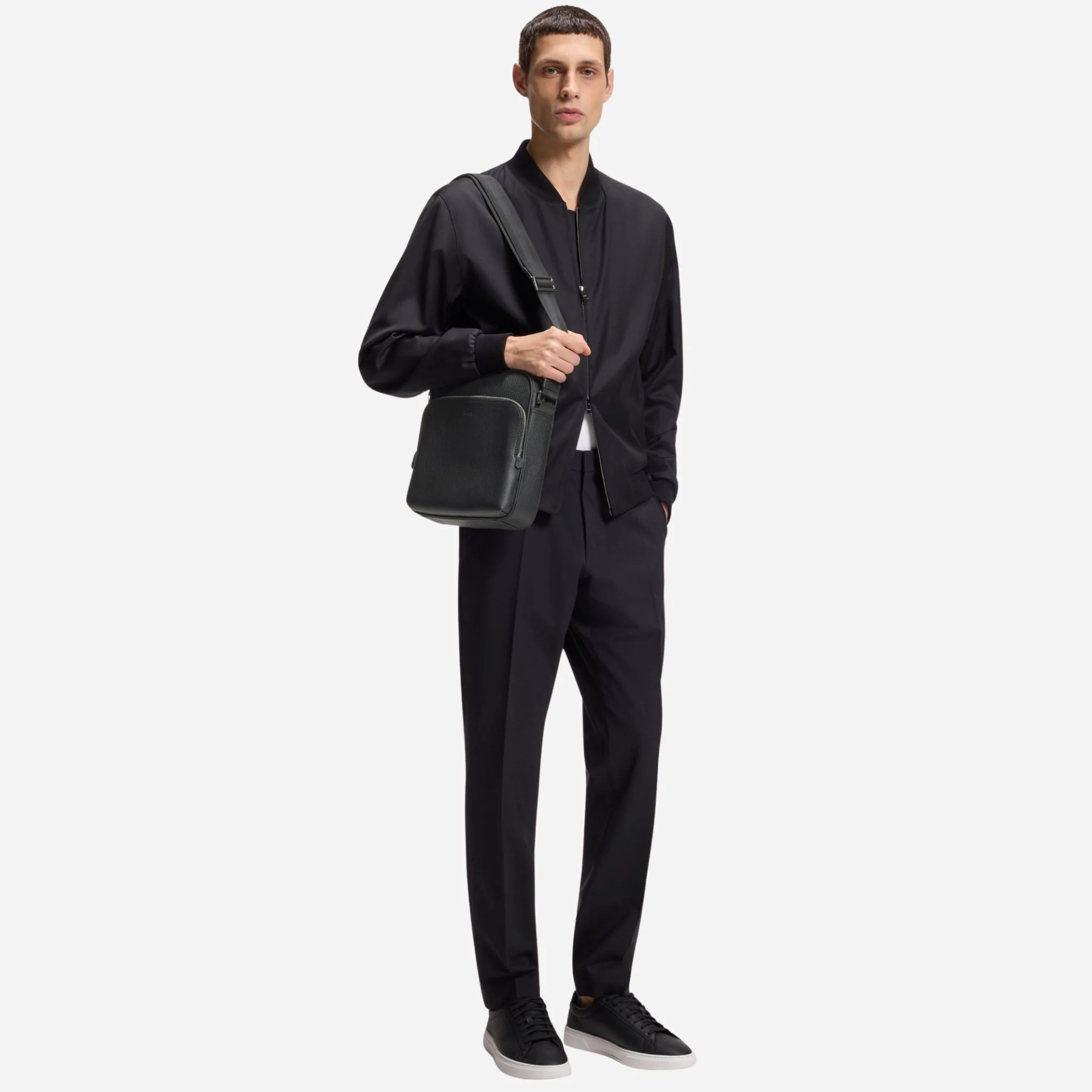 BOSS New Crosstown NS Reporter Bag in Natural-Grain Black Leather with Zip - Image 7