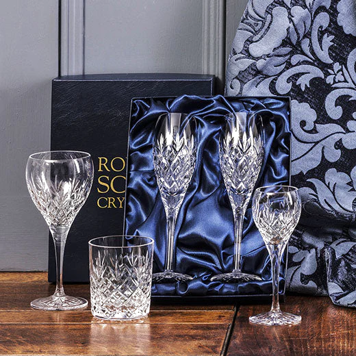 Royal Scot Crystal Edinburgh 2 x 18cl Champagne Flutes - Image 3
