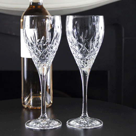 Royal Scot Crystal London 2 x 30cl Wine Glasses - Image 2
