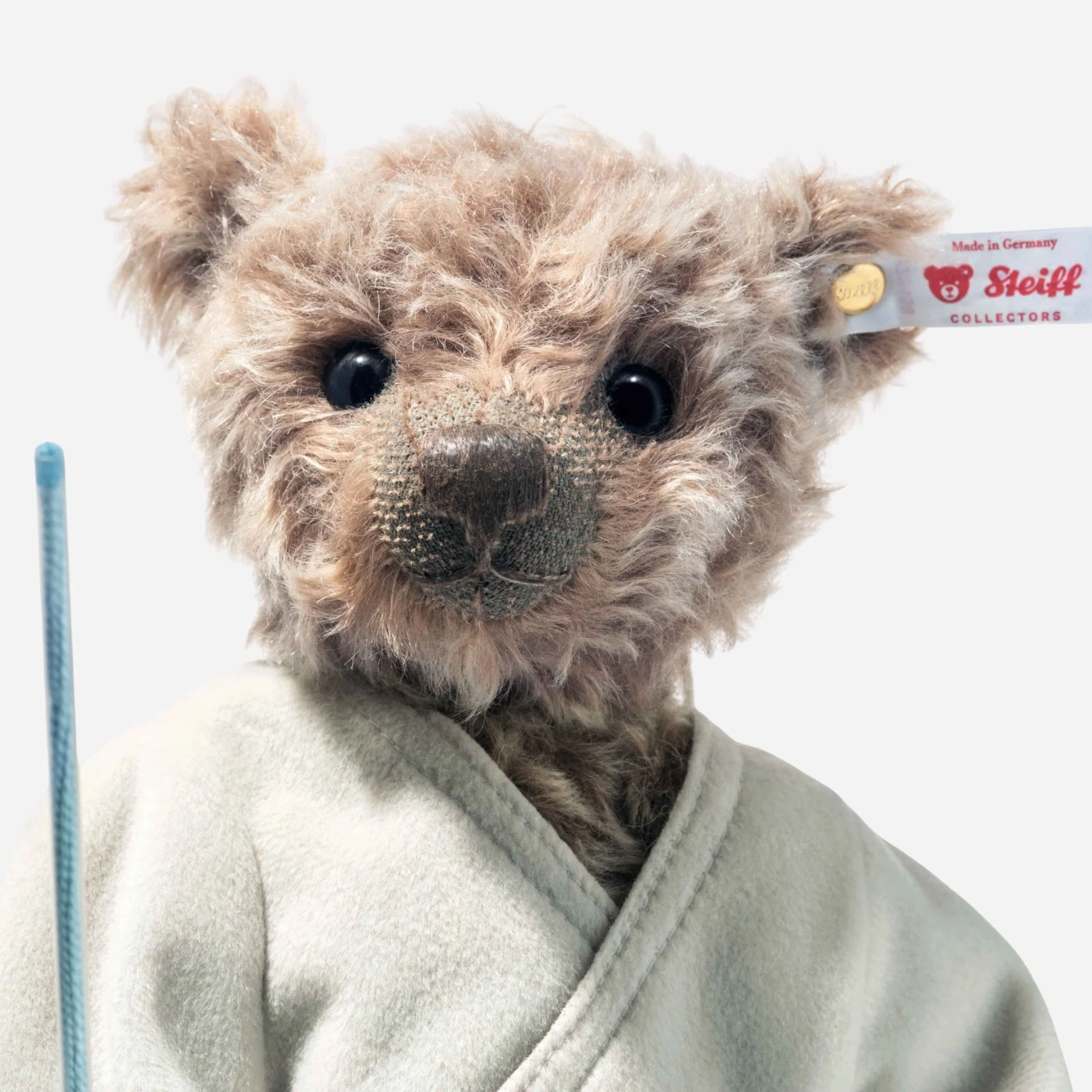 Steiff x Star Wars™ Limited Edition 28 cm Luke Skywalker™ Teddy Bear - Image 3